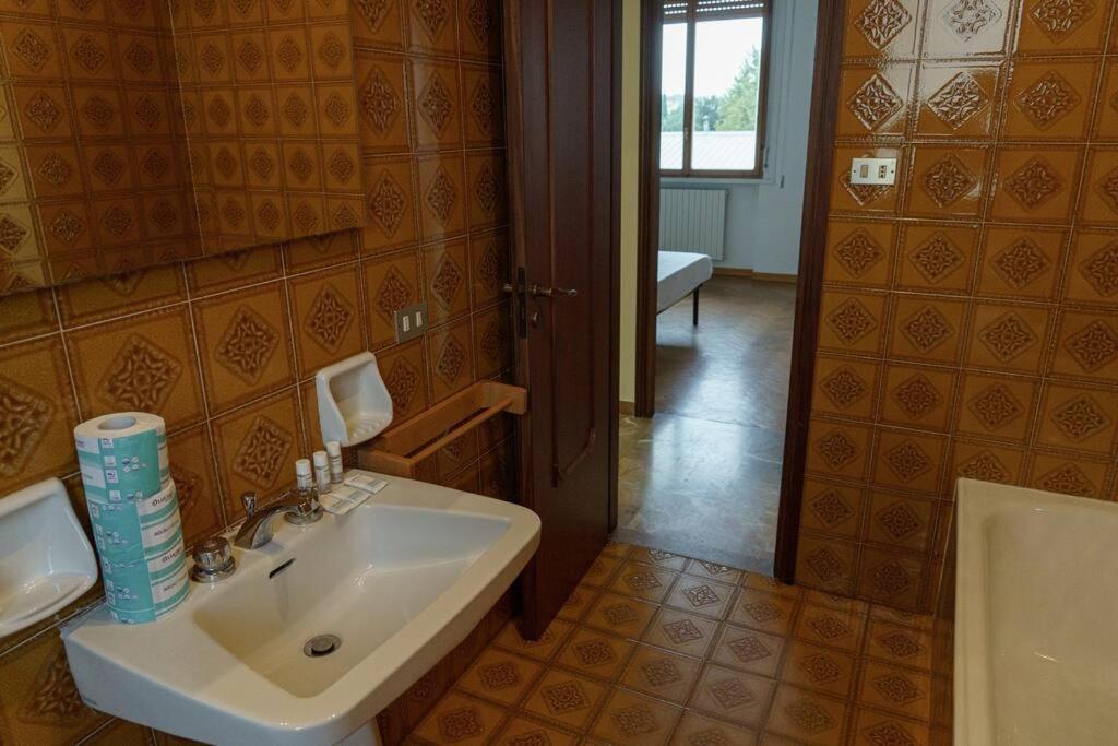 شقة Fanciful 2-Br Outside Ztl فلورنس المظهر الخارجي الصورة