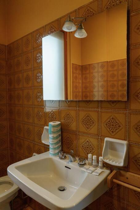 شقة Fanciful 2-Br Outside Ztl فلورنس المظهر الخارجي الصورة